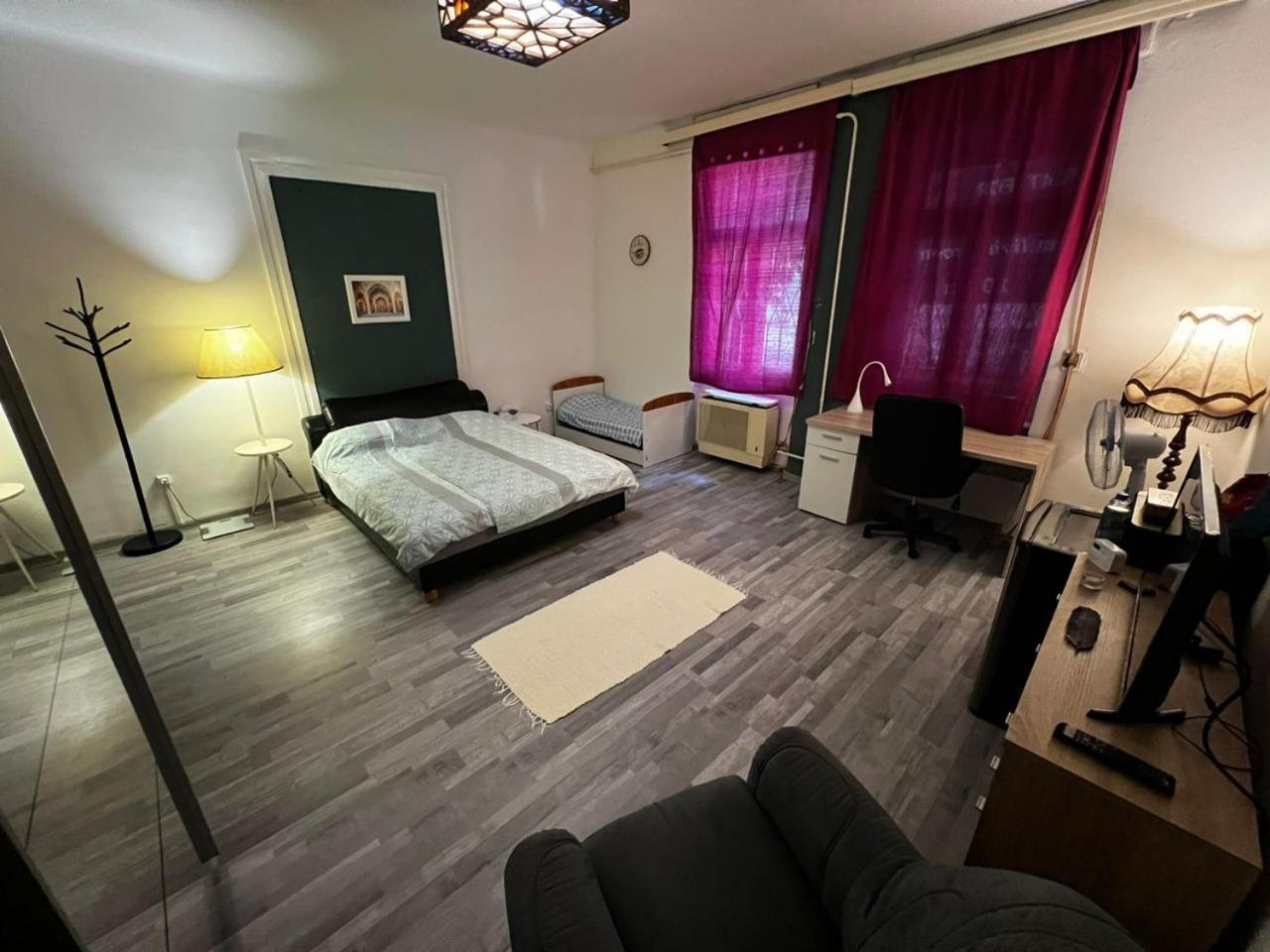 Szeged Apartment Luaran gambar