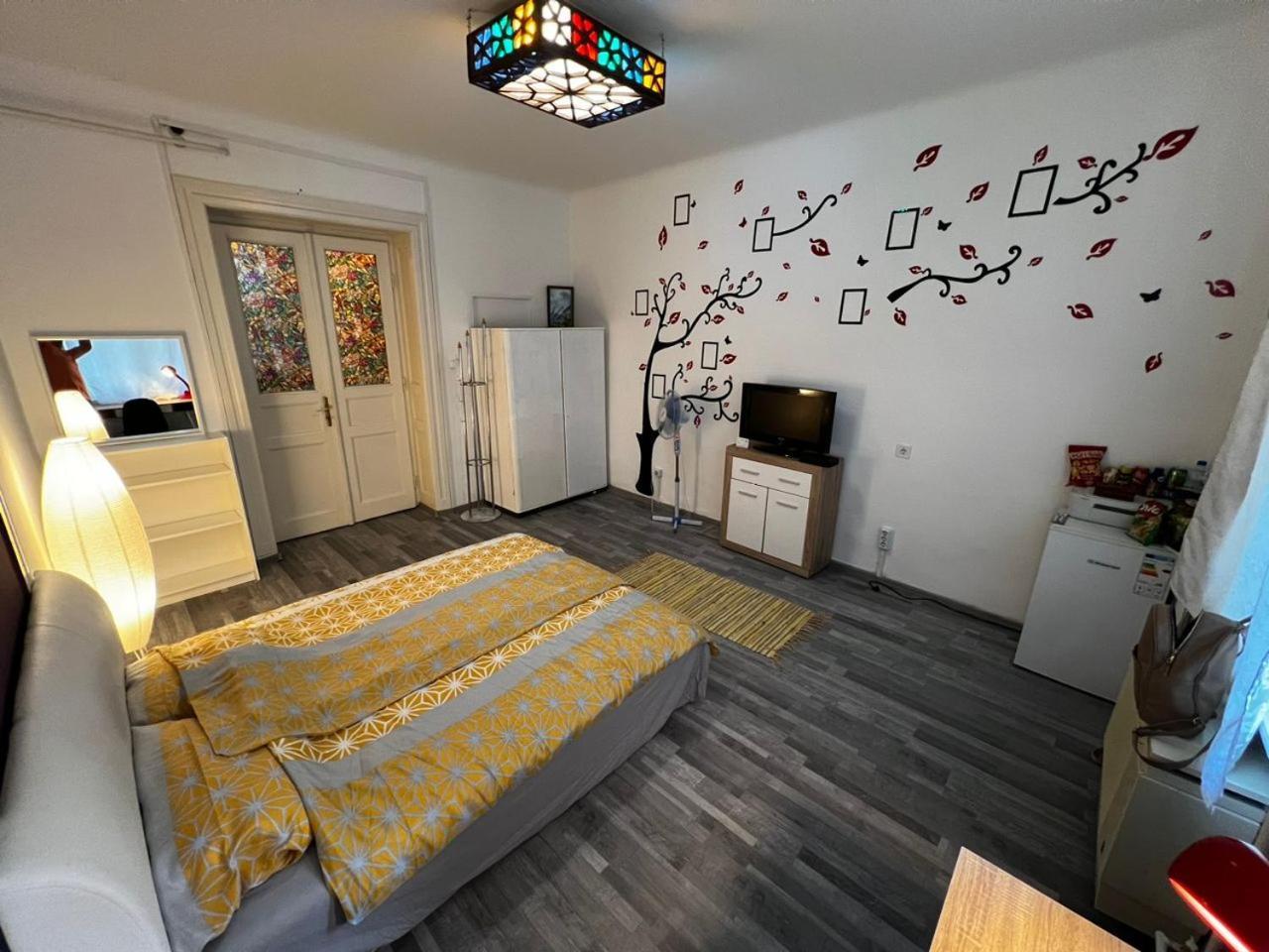Szeged Apartment Luaran gambar